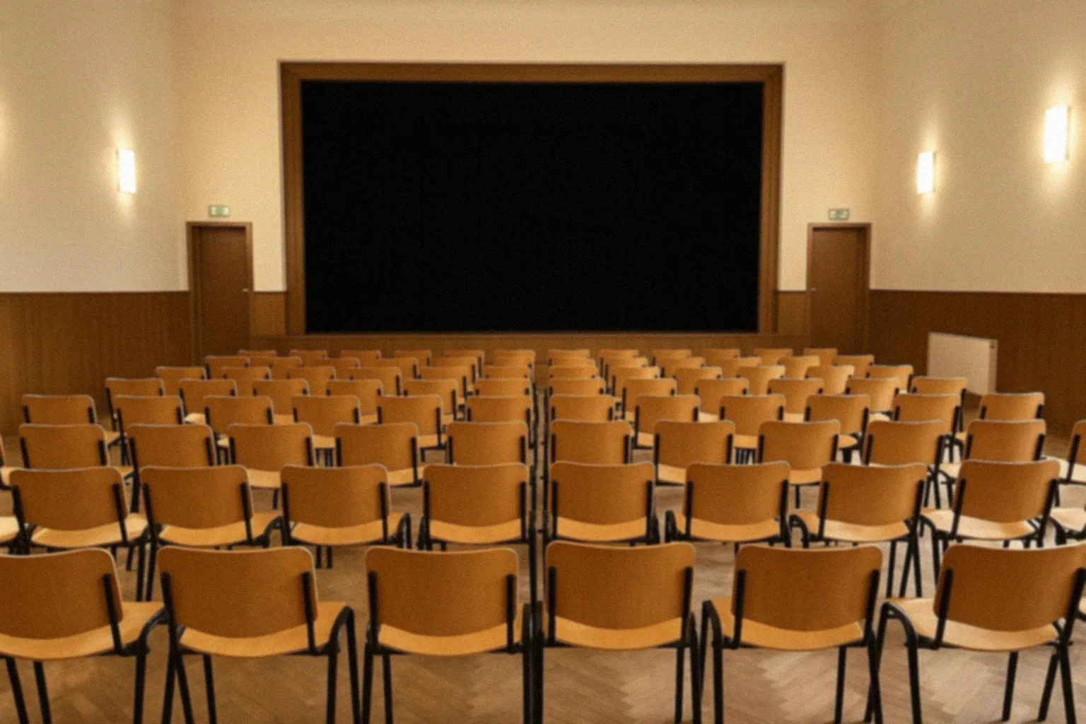 Premiera komedii „Kopnięci w czasie” w Łowiczu